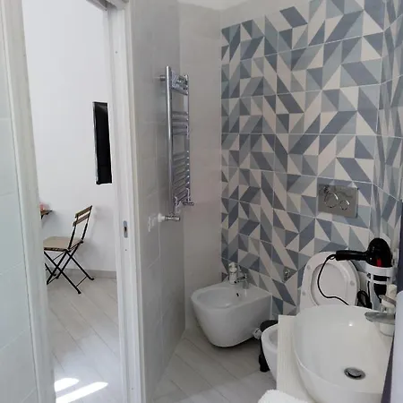 Add E Criatur Pensionat Neapel